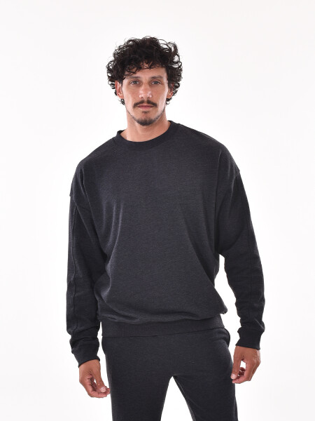 BUZO REGULAR NEGRO
