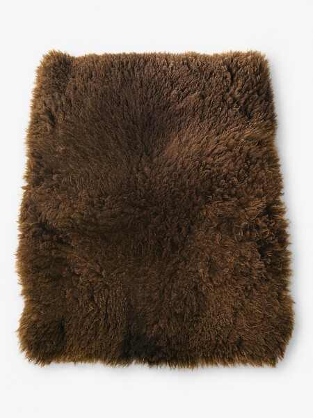 Pelego de Oveja Negro Simple