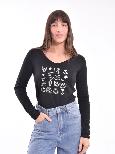 REMERA NILA VARIANTE 14