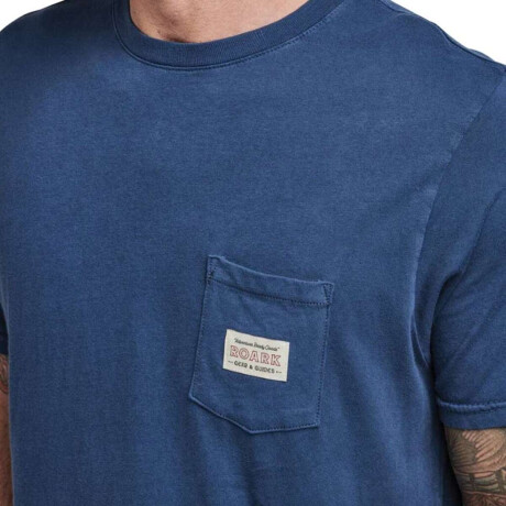 Remera Roark Label Pocket Azul