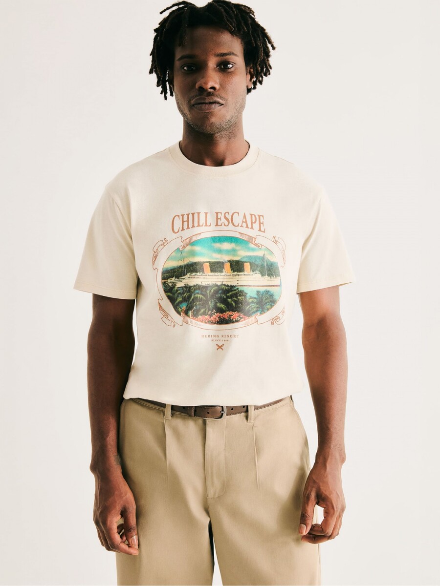 CAMISETA CON ESTAMPA MODELO REGULAR - BEIGE 