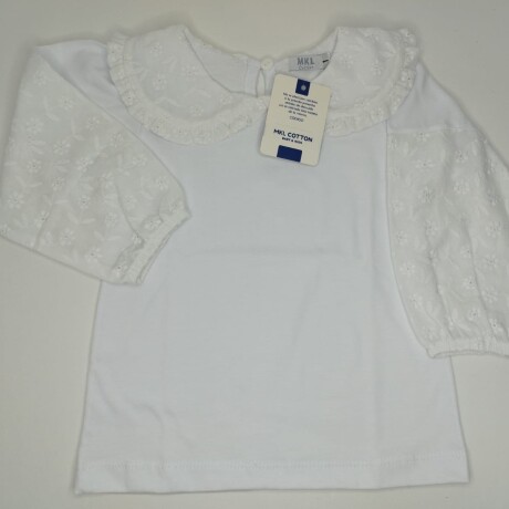 Remera nena cuello y manga brodery Remera nena cuello y manga brodery