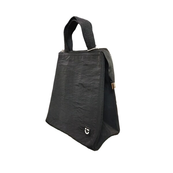 Lunchera triangular negro
