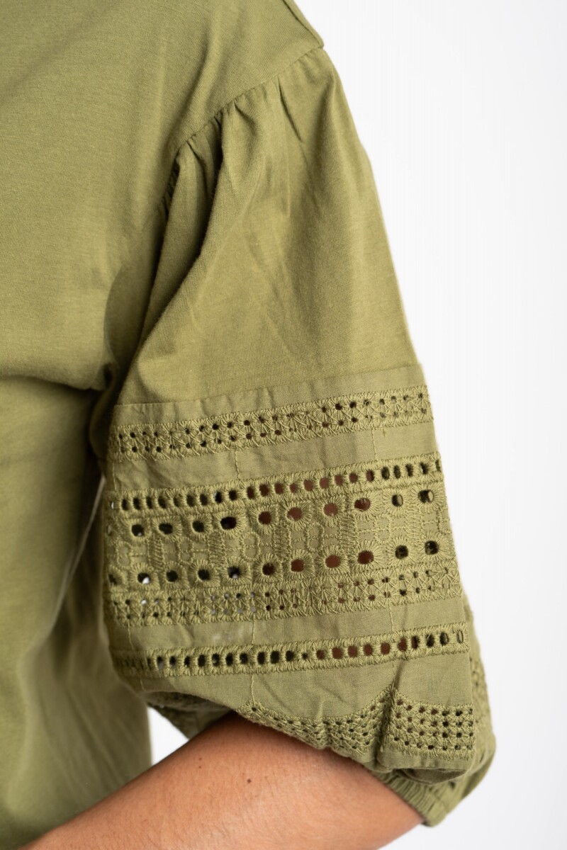 Remera Algodón Combinada Oliva