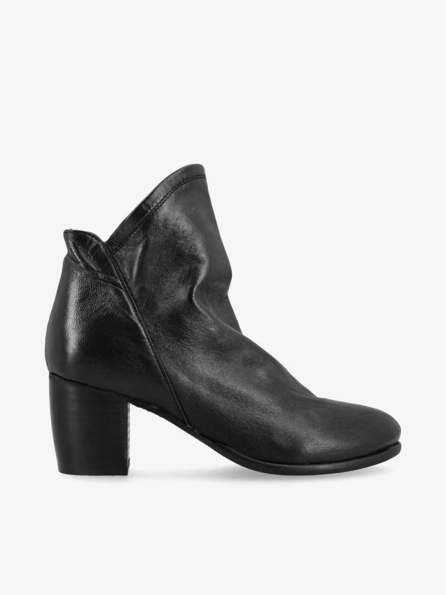 BOTA CORTA 