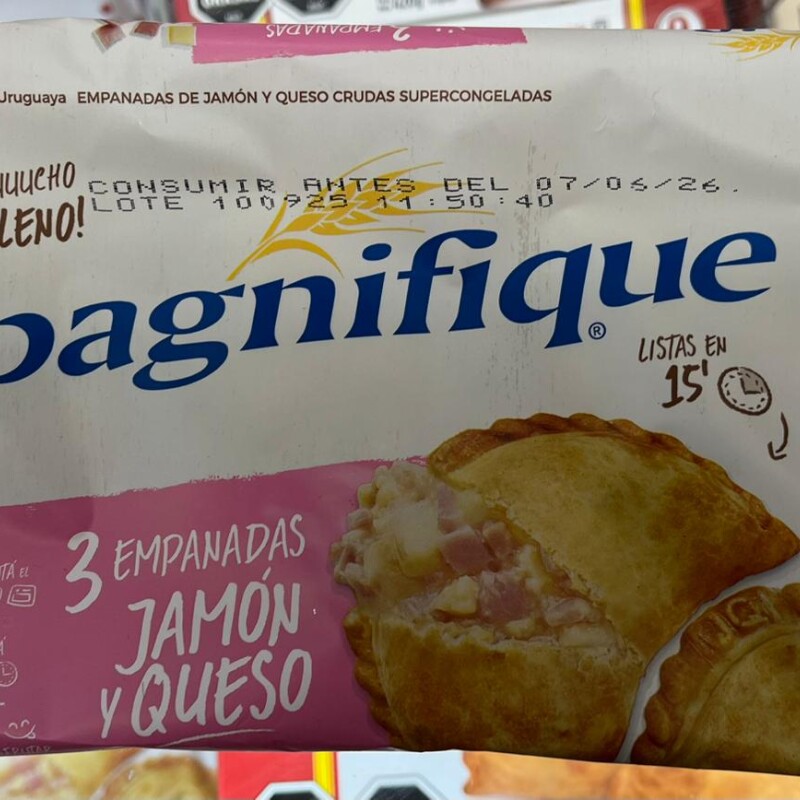 EMPANADAS DE JAMÓN Y QUESO X3 PAGNIFIQUE EMPANADAS DE JAMÓN Y QUESO X3 PAGNIFIQUE