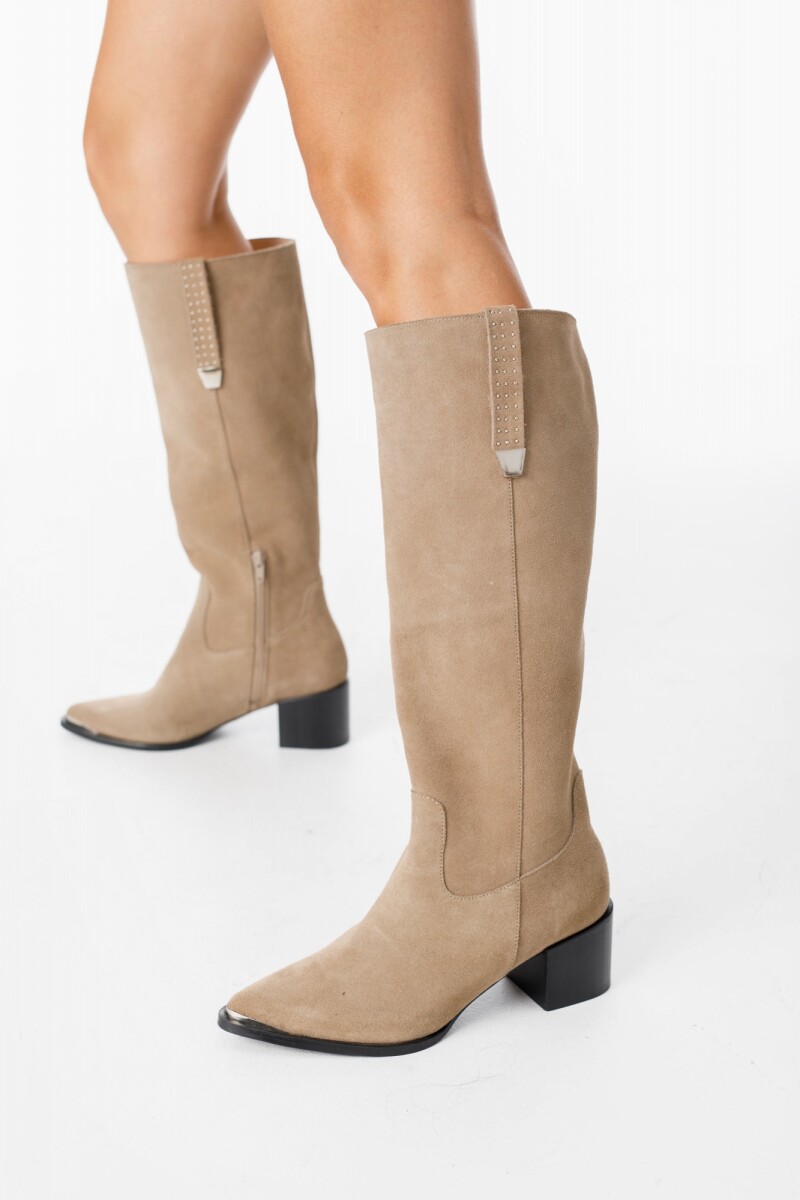 Bucanera Centuria - Vison 