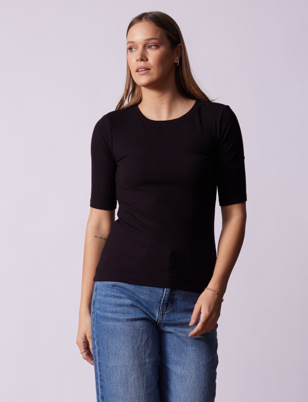 Remera Modal Ribs NEGRO