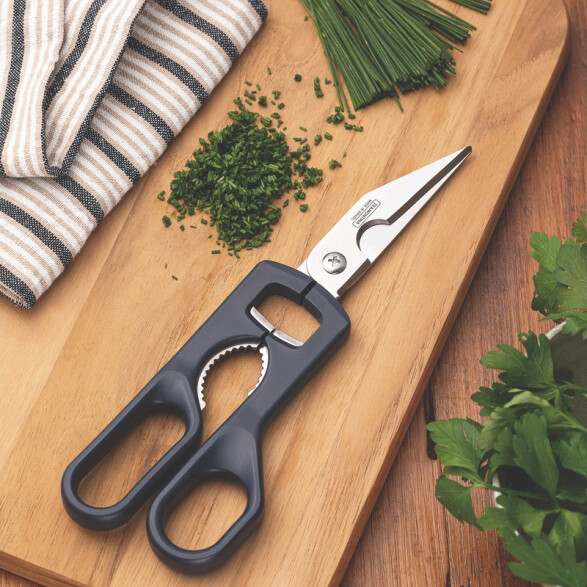 Tijera uso doméstico color negro, modelo UTILITA -TRAMONTINA TR7696