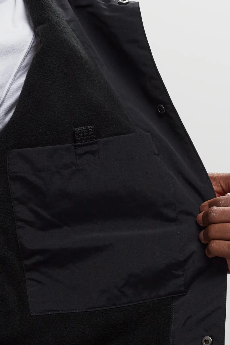 HOODED COACH JACKET Negro