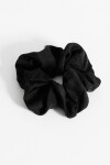 Gomita scrunchie de tela negro