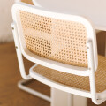 Silla Bauhaus White | EN EXHIBICION