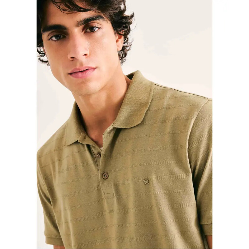 CAMISA POLO MM MASC OLIVA MEDIO
