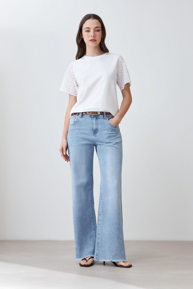 Remera con broderie - blanco 