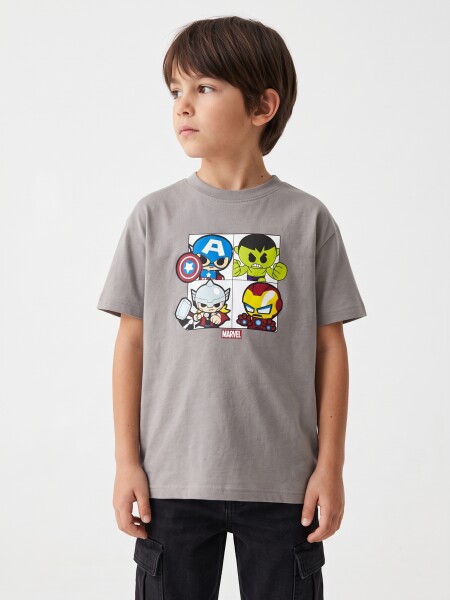 REMERA MARVEL TEAM GRIS OSCURO