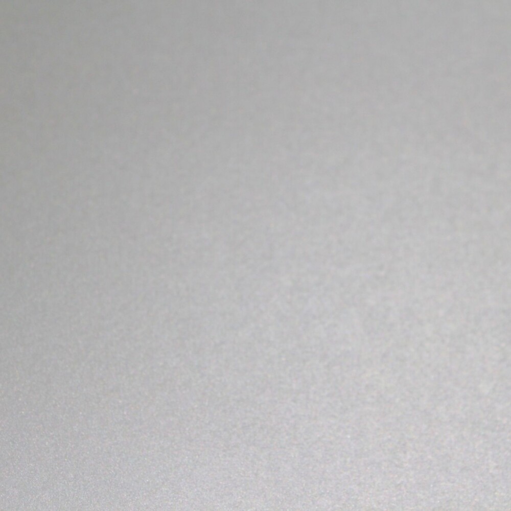 PAPEL ASTROBRIGHTS TAMAÑO A4 DE 175 GRAMOS COLOR SIRIO PLATINUM