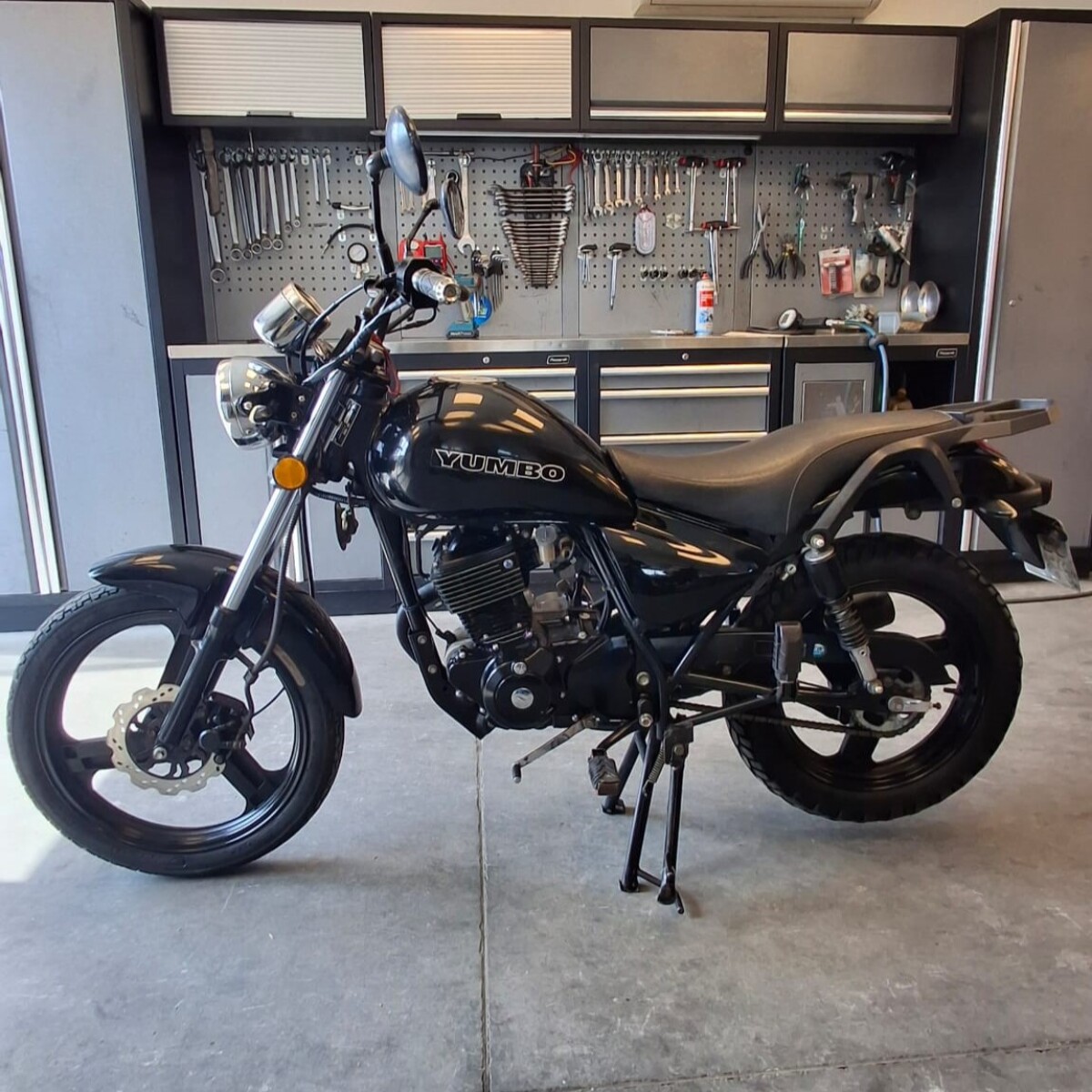 Yumbo Milestone 125 Usada - Reserva 