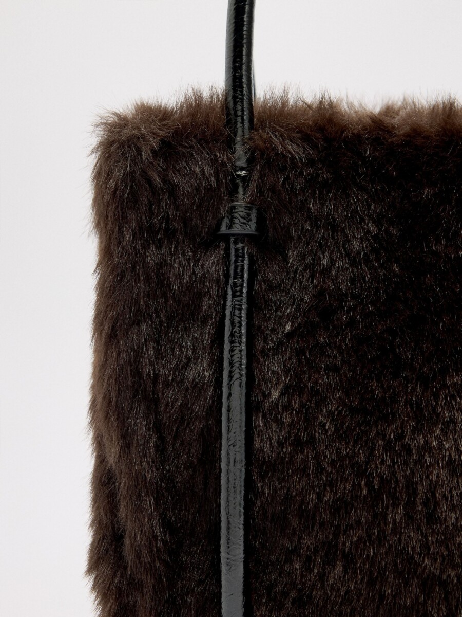 Bolso Tote Efecto Pelo marron