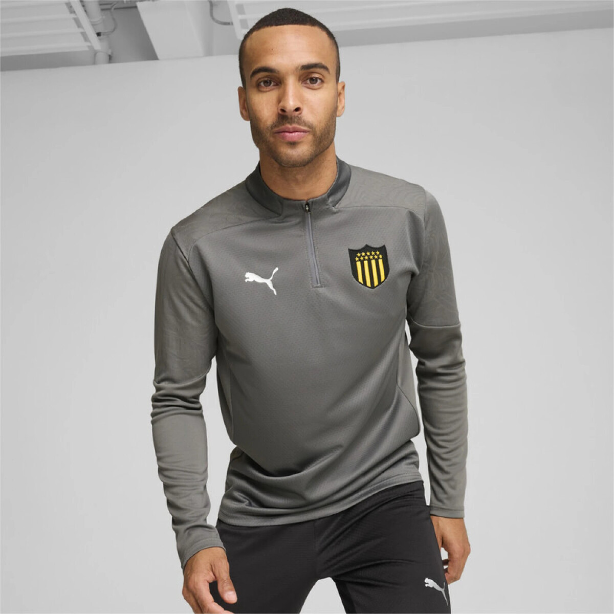 Buzo de Hombre Puma Train Zip Peñarol - Gris 