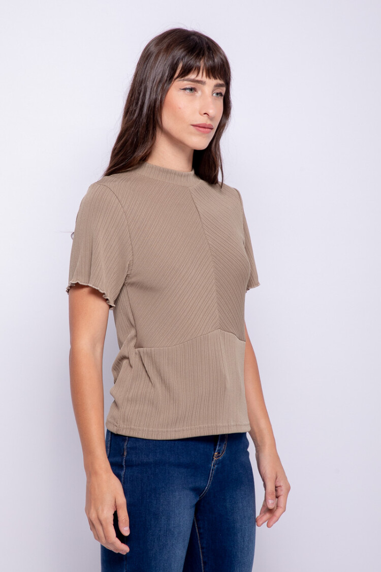 REMERA RUPERTA Almendra