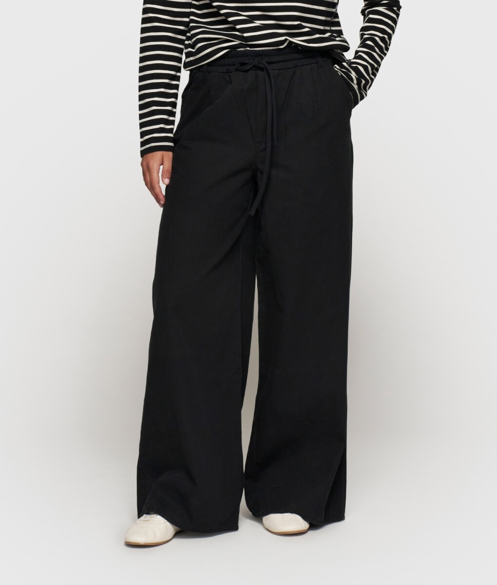 PANTALÓN ANCHO 