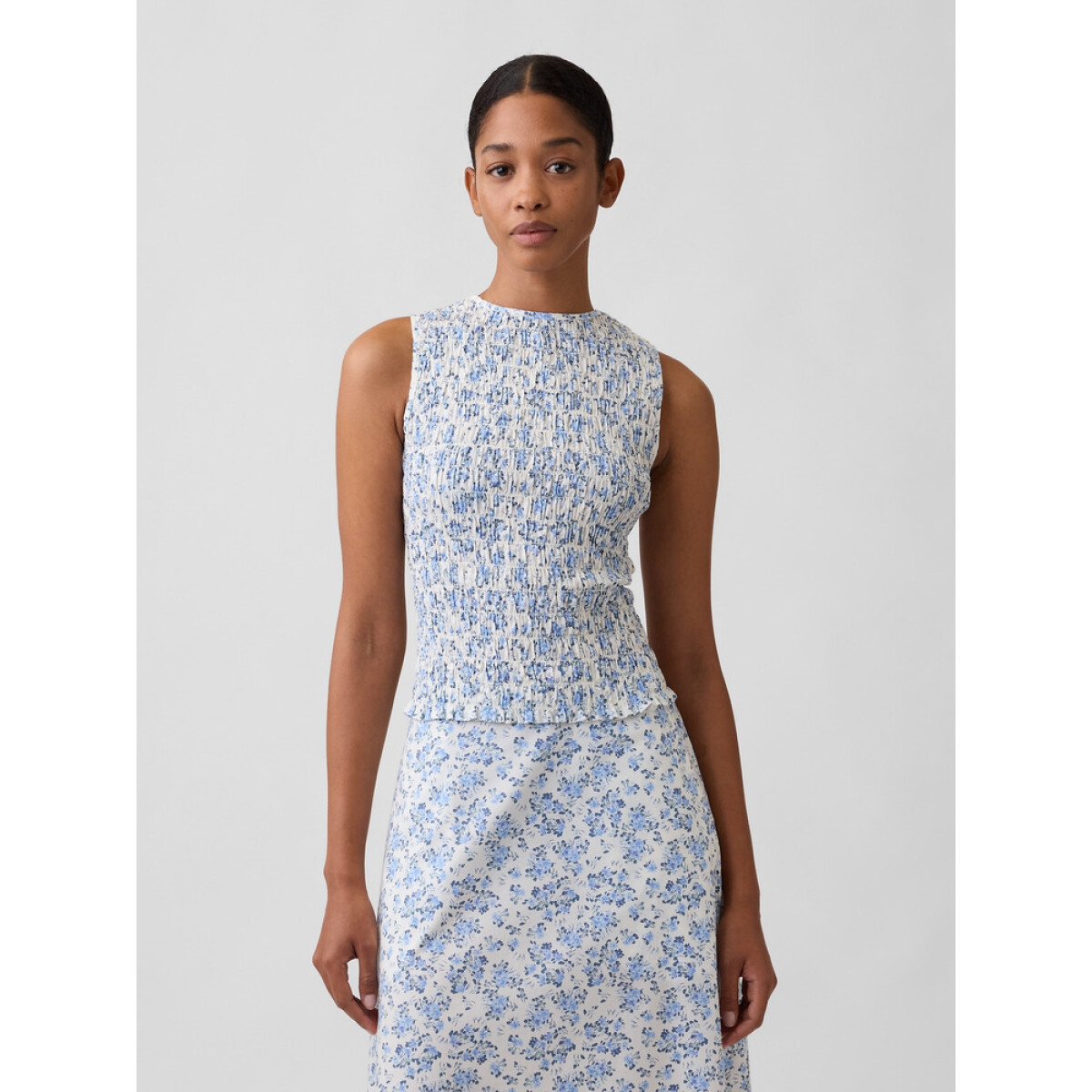 V-SL SMOCKED MB TOP - BLUE FLORAL 