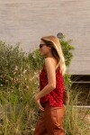 Using Top Velvet Rojo