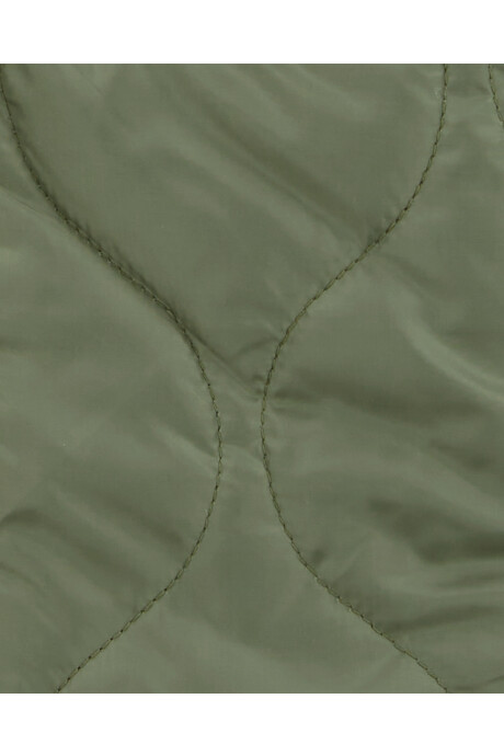 Campera de popelina, acolchada, verde oliva. Talles 2-5T Campera de popelina, acolchada, verde oliva. Talles 2-5T