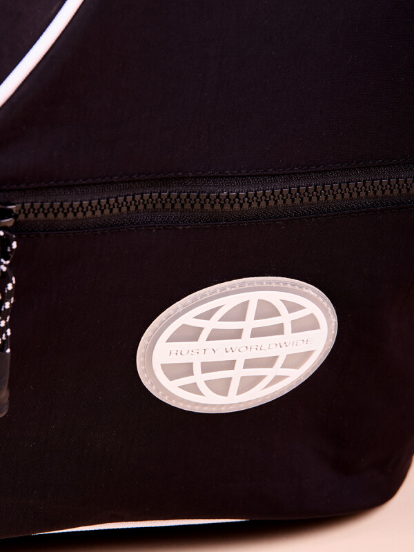 MOCHILA GRANDI RUSTY Negro