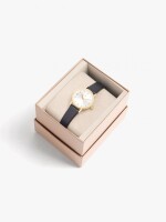 Reloj Redondo Pulsera Con Textura negro