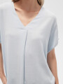 Blusa Addo Celeste Claro
