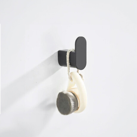 PERCHA METALICA DE BAÑO SERIE MANTUA COLOR NEGRO MATE NEGRO
