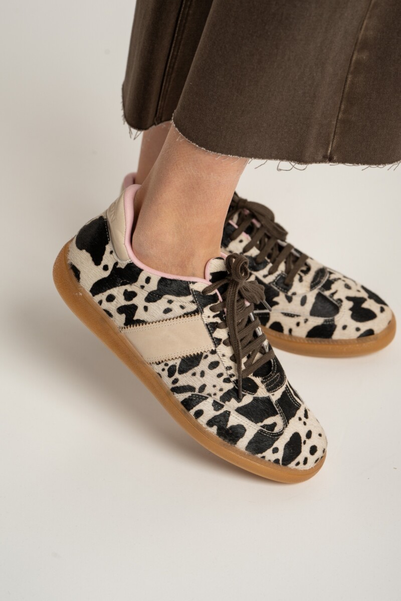 Zapatilla Pelo Animal Print Vaca Marrón