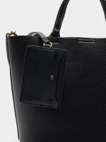 Bolso Tote Con Colgante negro