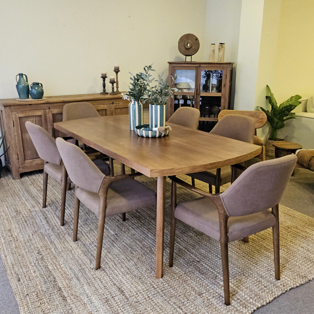 Mesa de comedor Modena con Curva - Roble 200x100 (por pedido) Mesa de comedor Modena con Curva - Roble 200x100 (por pedido)