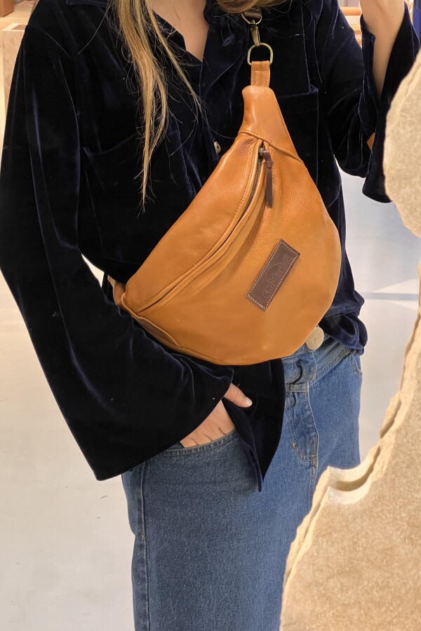 Leather Fanny Pack Camel
