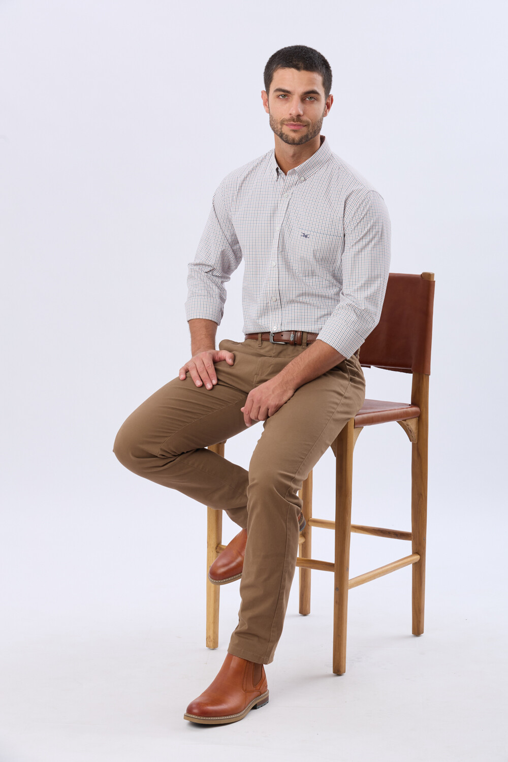 PANTALÓN SPANDEX SLIM FIT Marron