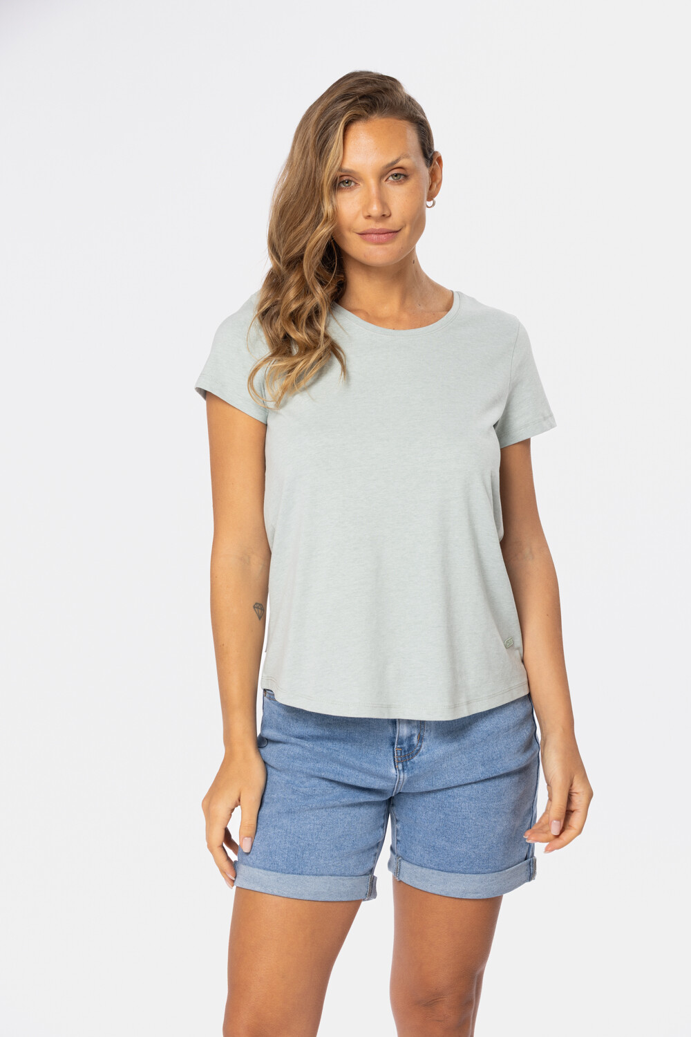 REMERA BÁSICA DE ALGODÓN Verde