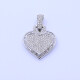 Dije oro 18k blanco corazón con brillantes baguette y redondos. Dije oro 18k blanco corazón con brillantes baguette y redondos.