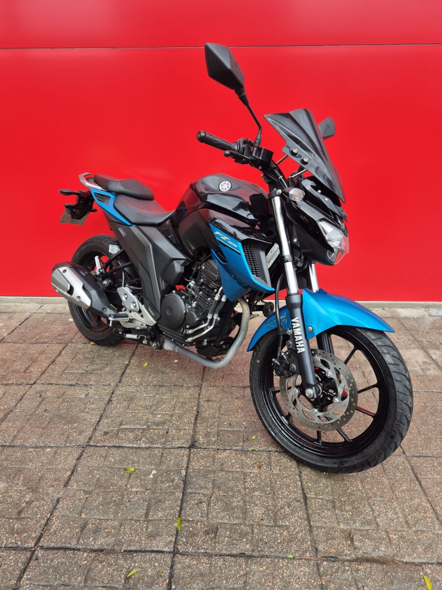 Yamaha FZ25 Usada - Reserva 