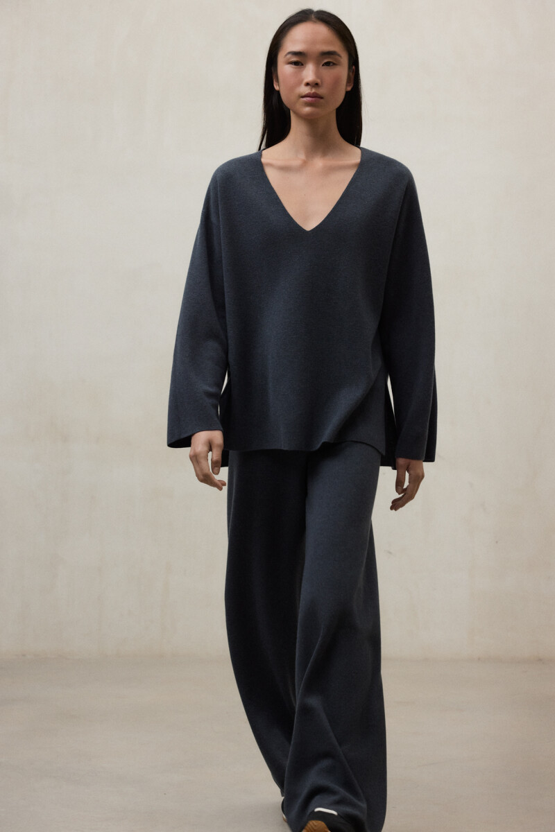 SWEATER BEGONIA Gris