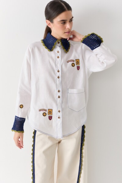 PRE VENTA CAMISA EMBLEMA ARM Blanco