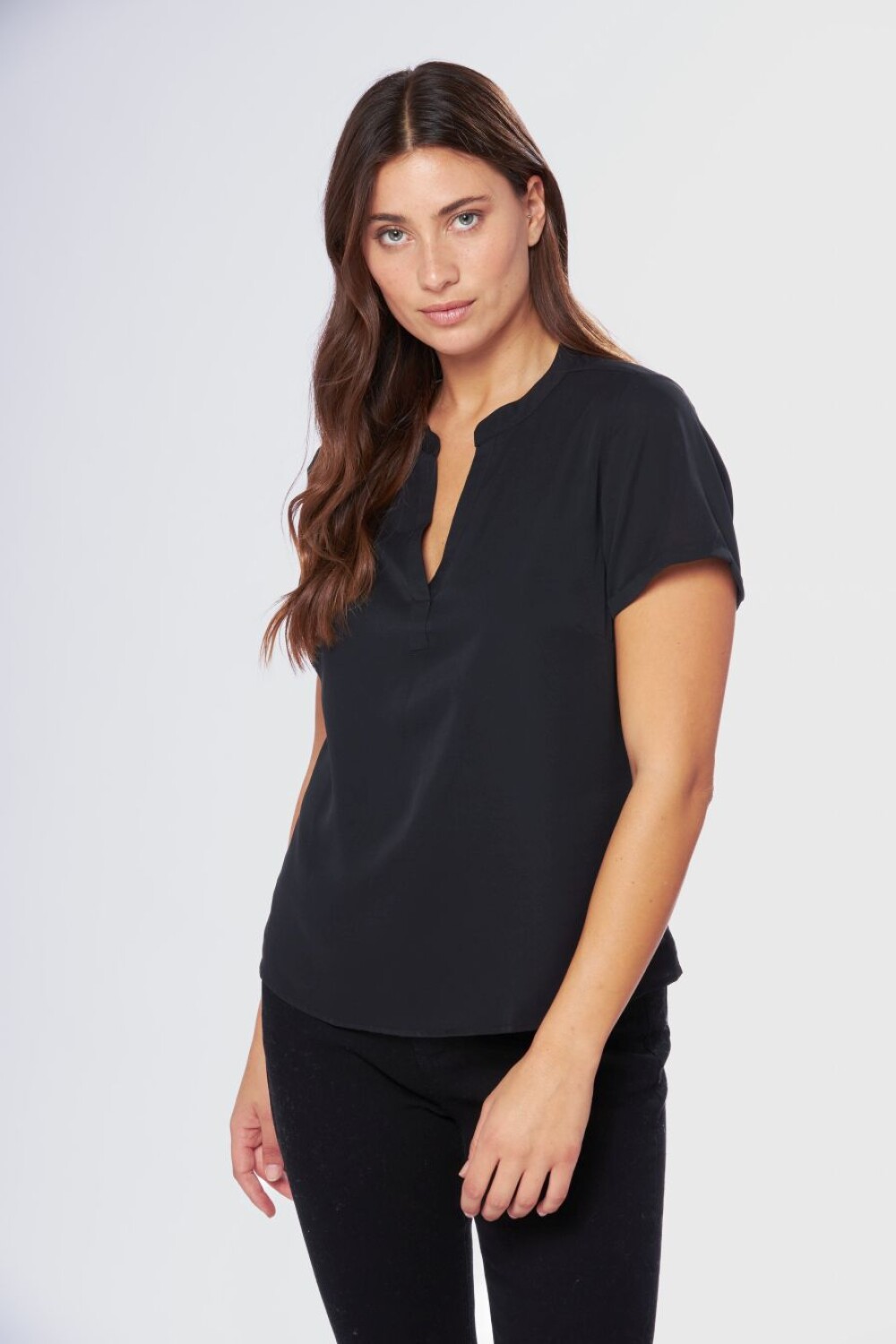 BLUSA MANGA CORTA Negro