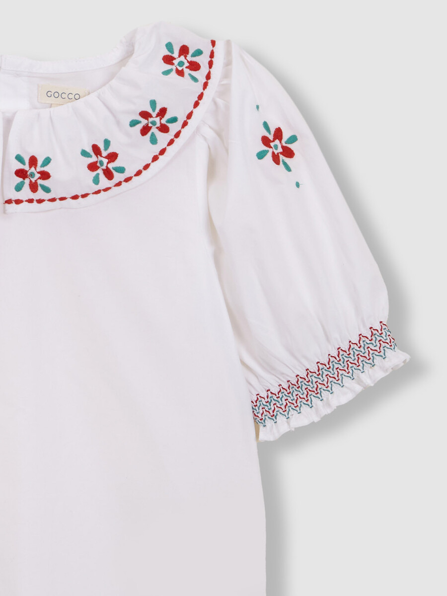 Camisa Cuello Volante Y Bordados Blanco