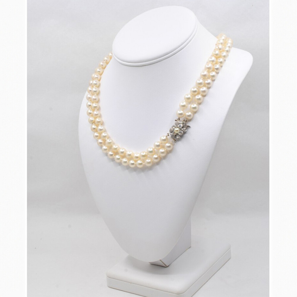 Collar Perlas De Cultivo Con Broche De Oro 18 K , Brillantes Y Perla Collar Perlas De Cultivo Con Broche De Oro 18 K , Brillantes Y Perla
