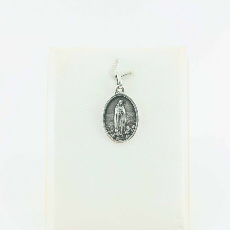 Medalla Religiosa de plata 925. Virgen de Fátima. Medalla Religiosa de plata 925. Virgen de Fátima.