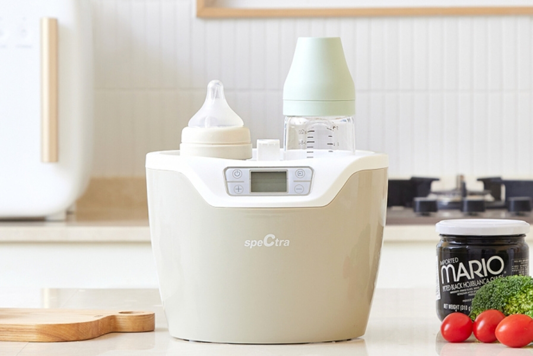 Multifuncion: calienta memas, esteriliza, cocina al vapor 