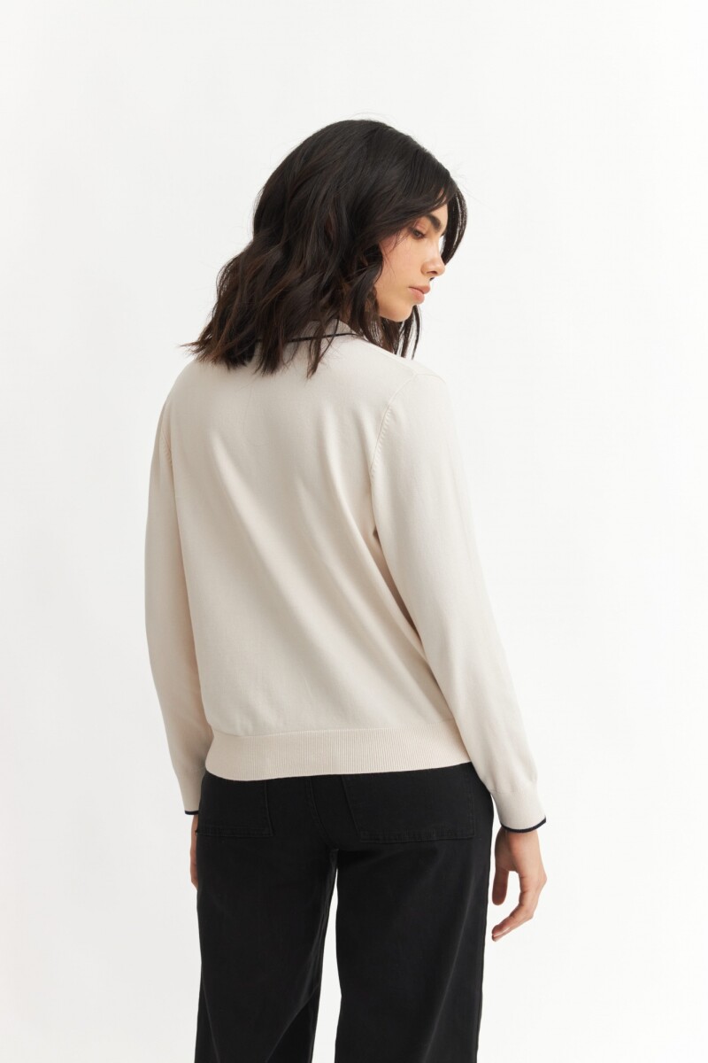Sweater con corbatín CRUDO