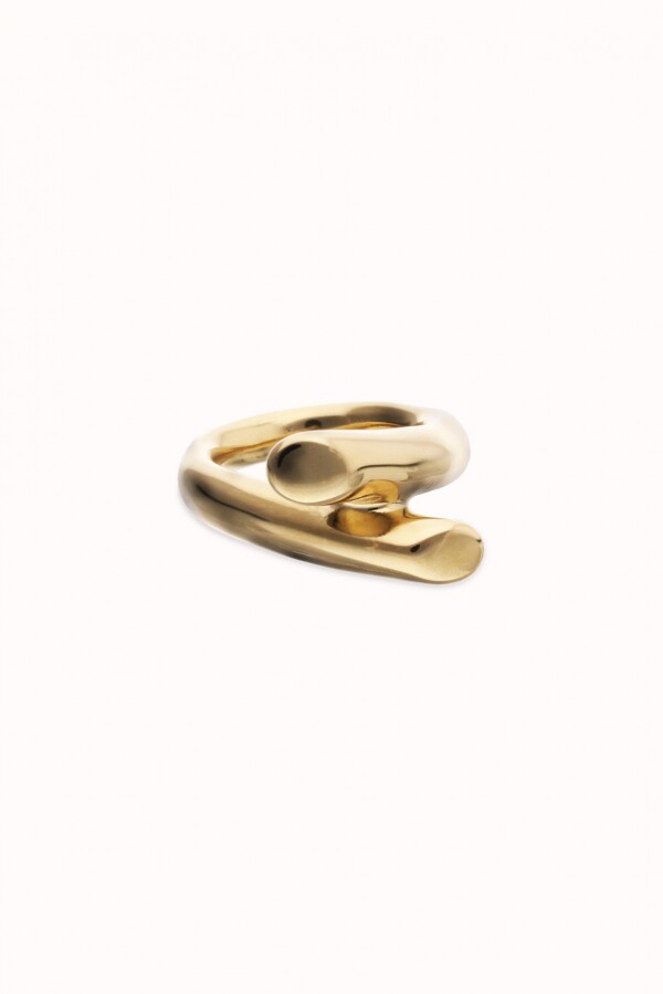 ANILLO DE ALEACIÓN DE METALES BAÑADO EN ORO 18K CON FORMA DE TUBOS Anillo