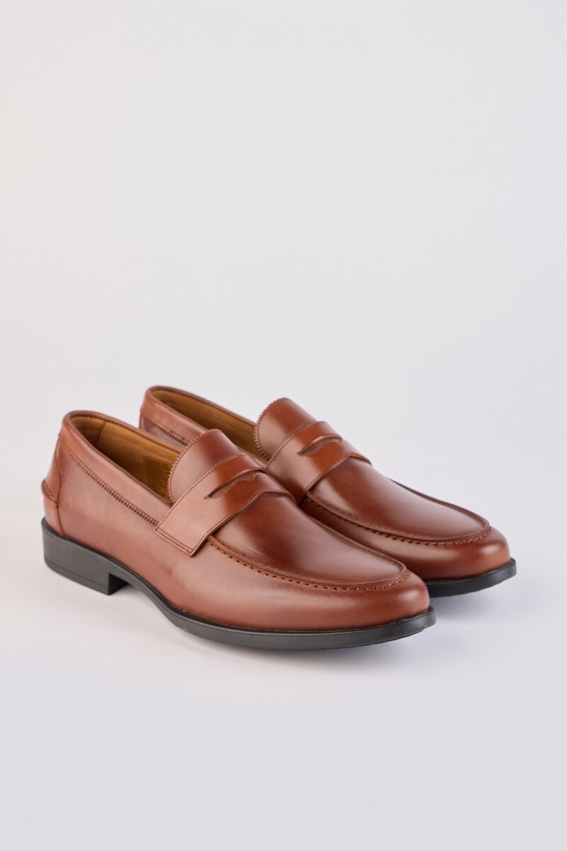 Mocasin Windsor Cuero / Suela Goma - Negro - Whisky 